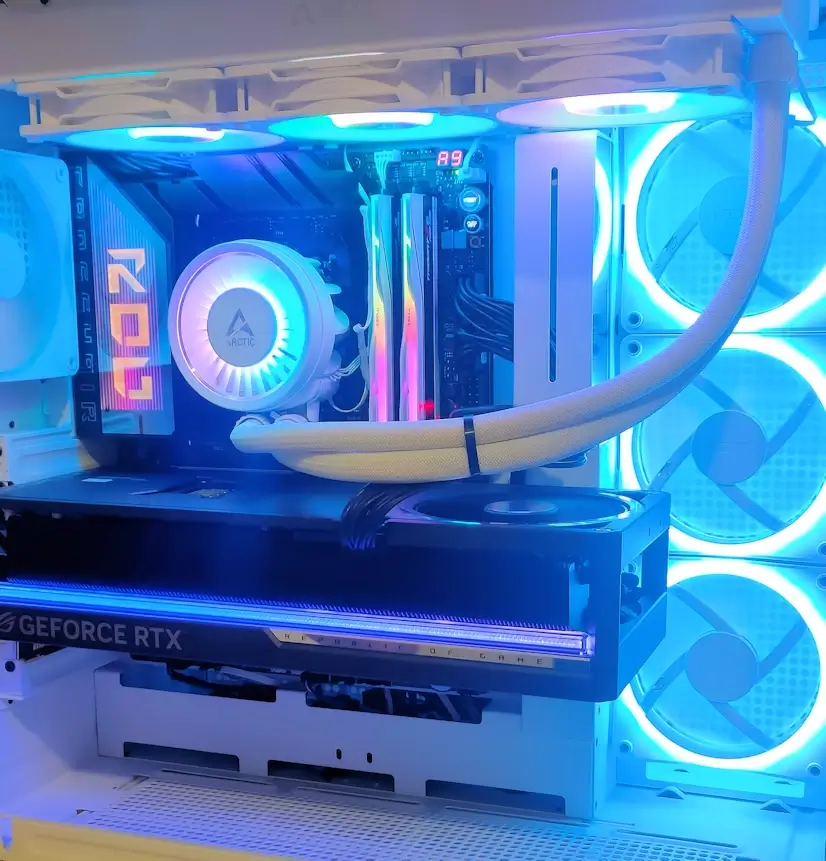 Lozoyuela PC - Montaje Hardware AMD Intel Gaming PC Lozoyuela